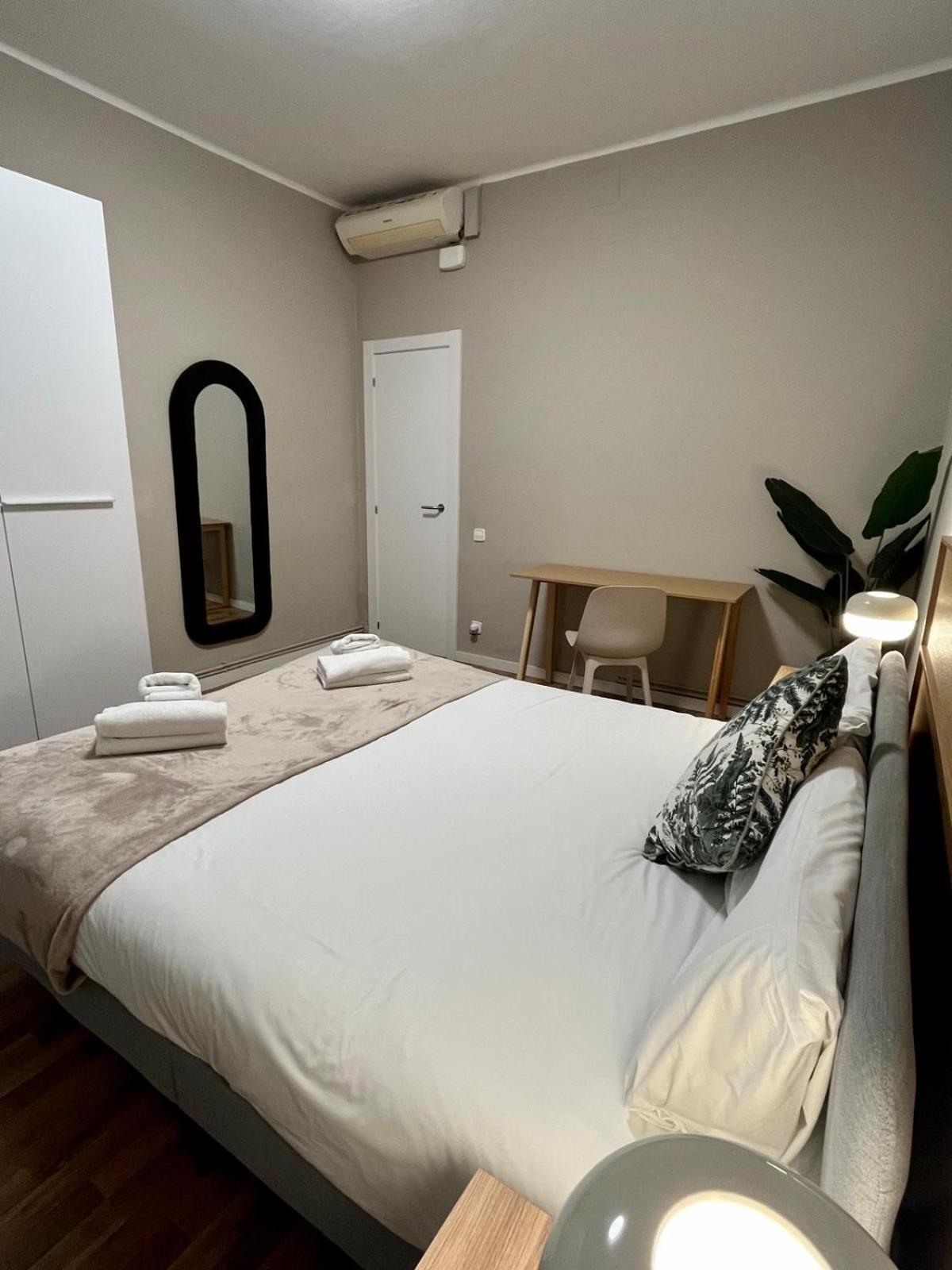 Sagrada Familia Secret Apartment Barcelona Exteriör bild
